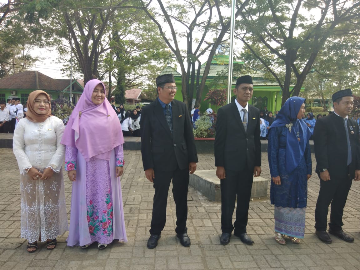 FOTO UPACARA 17 AGUSTUS 2018
