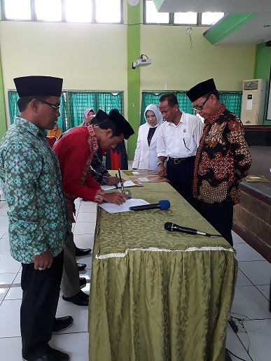 Foto Kegiatan Pelantikan dan Serah Terima Jabatan Wakil Ketua STAIN Watampone Masa Jabatan 2017-2021