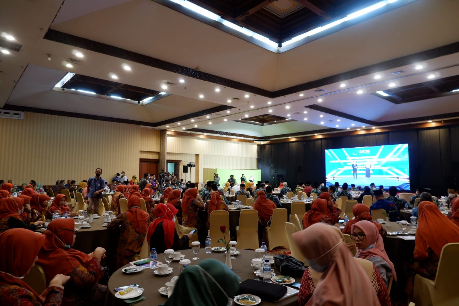 PEMBUKAAN AICIS KE-20