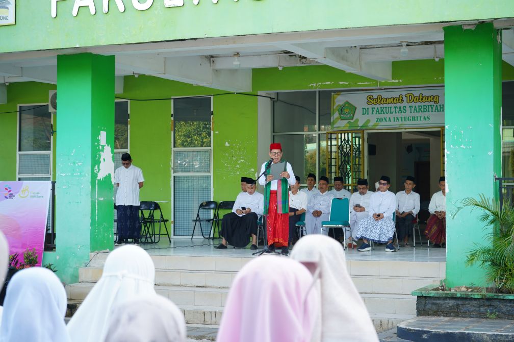 IAIN Bone Gelar Apel Hari Santri Nasional 2025