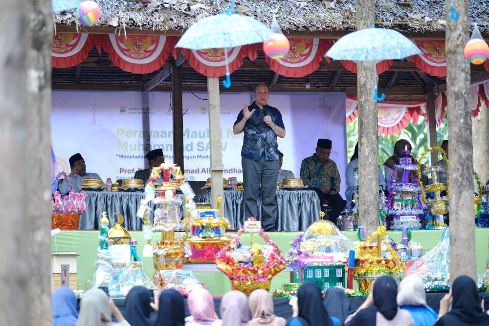 IAIN Bone Sukses Gelar Pengabdian Internasional 2024 di Desa Bainang