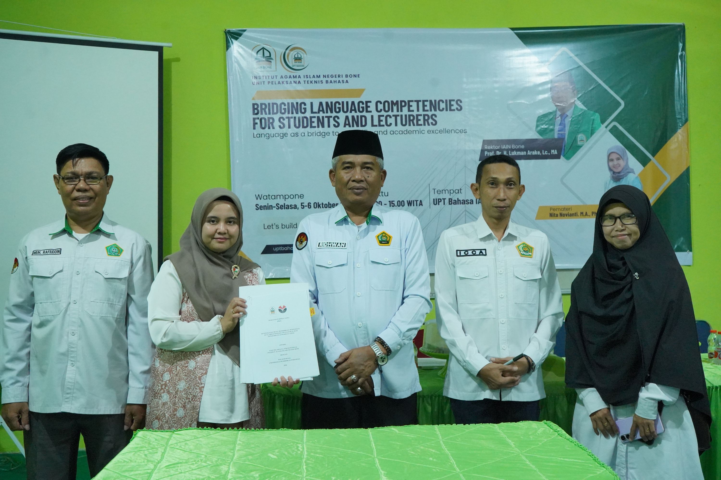 Gelar Workshop dan Teken MoU dengan UPI Bandung, IAIN Bone Dorong Peningkatan Kompetensi Bahasa